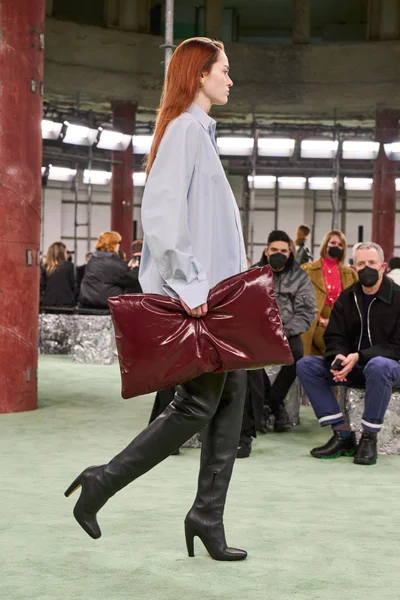 Look 35
